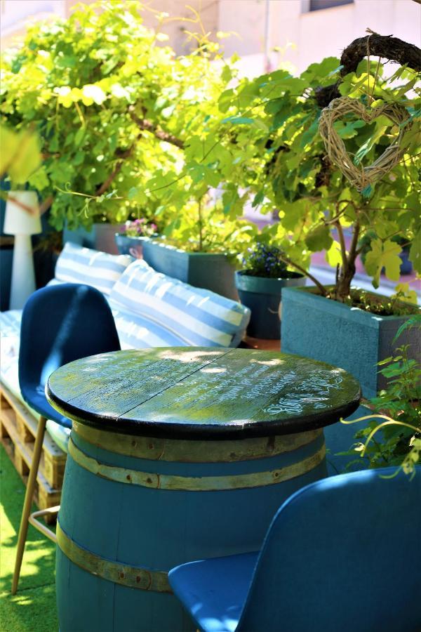Pension Hostel Costa Brava レスタルティット エクステリア 写真