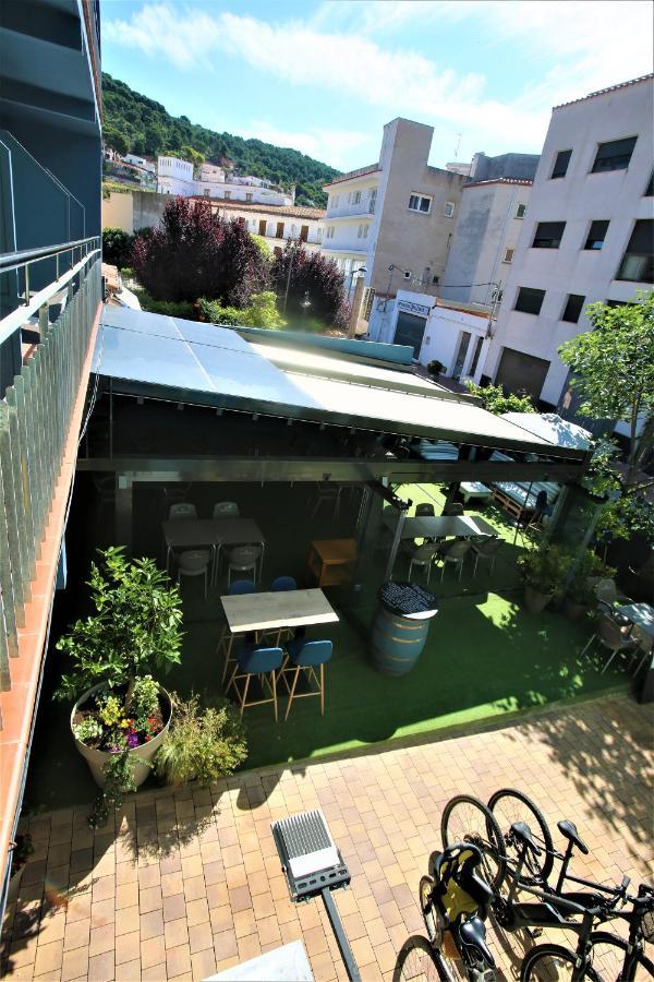 Pension Hostel Costa Brava レスタルティット エクステリア 写真